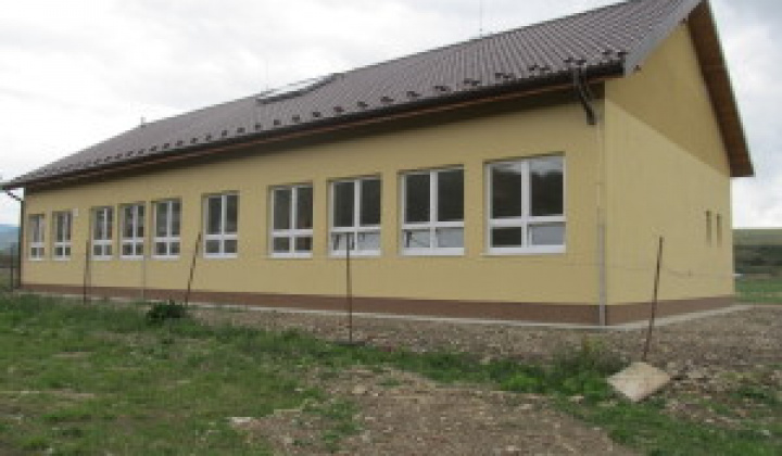 1. fotografia fotogalérie Projekty a investičné zámery / Výstavba komunitného centra v obci Pečovská Nová Ves - foto